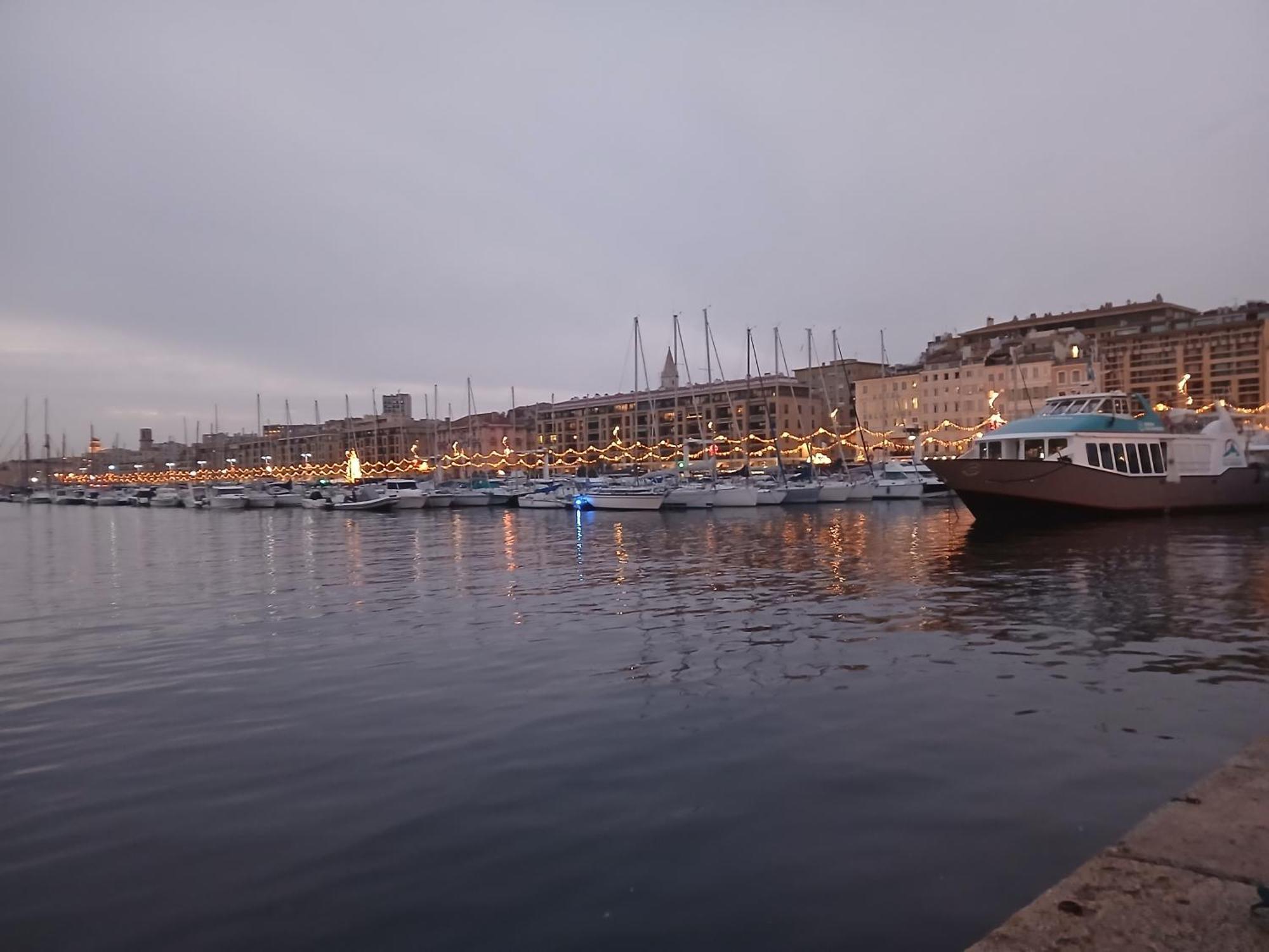 Marseille Loft Americain Centre Ville 7 Personnes Buitenkant foto